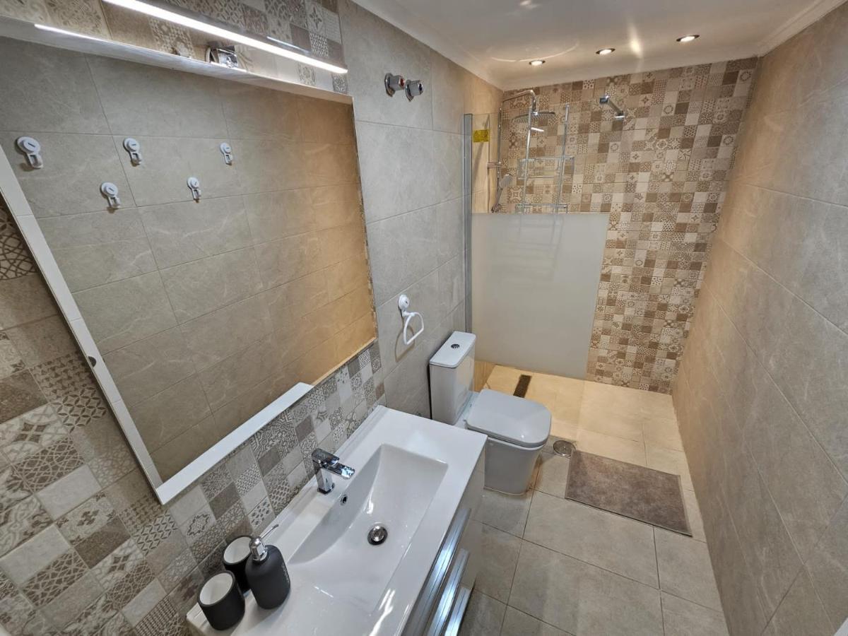 Hda Apartment 2. 托雷维耶哈 外观 照片