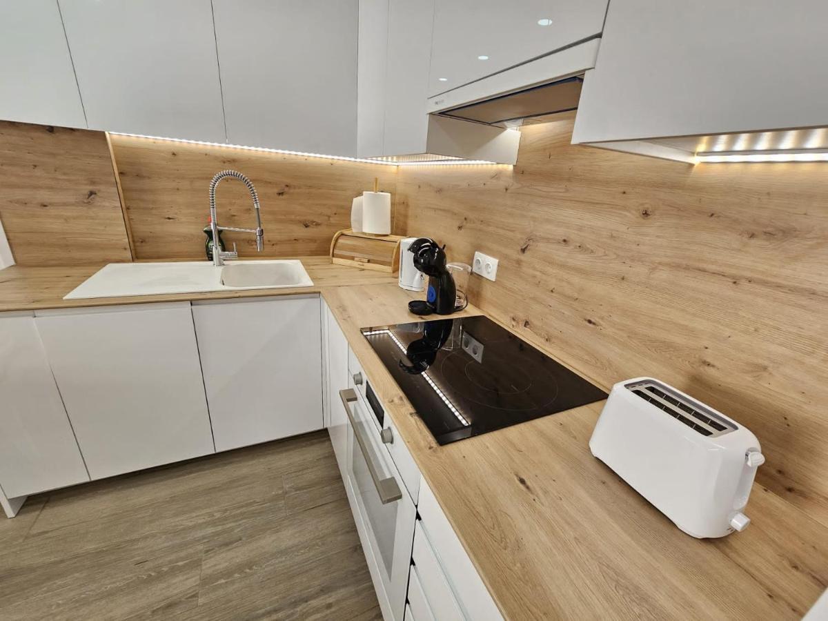 Hda Apartment 2. 托雷维耶哈 外观 照片